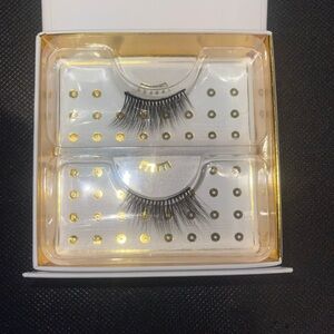 Barrington Lashes